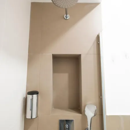 Stunning 1br, 2bath In The Heart Of 6c Apartman