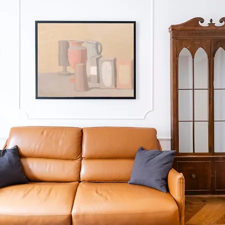 Stunning 1br, 2bath In The Heart Of 6c * Róma
