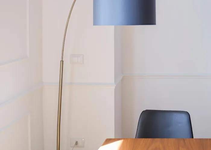 דירה Stunning 1br, 2bath In The Heart Of 6c *