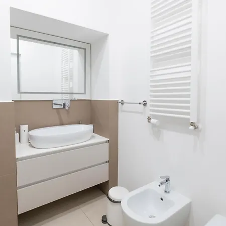 Stunning 1br, 2bath In The Heart Of 6c * Rome