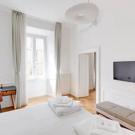 Stunning 1br, 2bath In The Heart Of 6c Apartment Rome